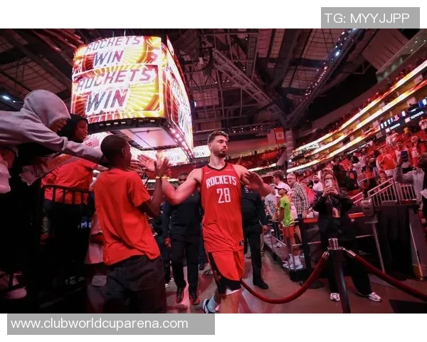 2017年火箭队与太阳队精彩对决录像回放重温比赛经典瞬间