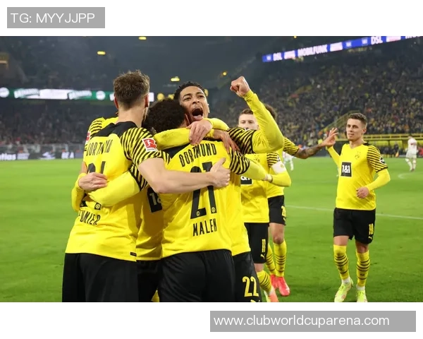 多特蒙德与拜仁慕尼黑精彩对决直播全程回顾与分析